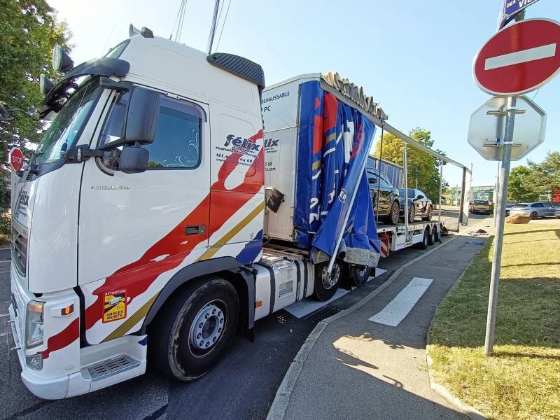 Transport de véhicules haut de gamme